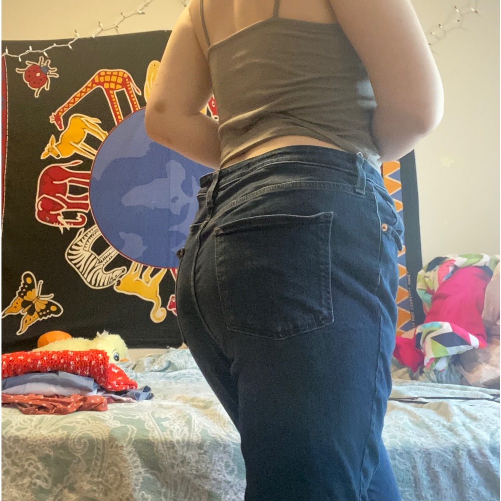 Universal Thread jeans - Picture 3 of 4